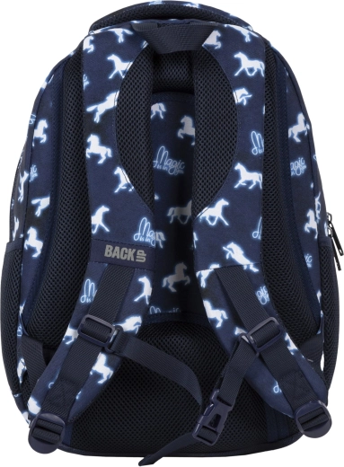Ergonomic backpack for everyday carrying