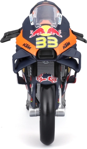 Autentično bojanje i startni broj 33