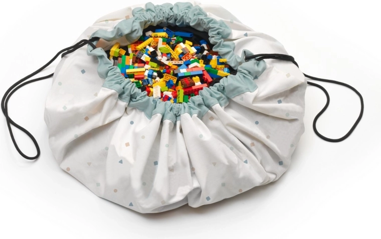 Quick tidy-up without losing pieces