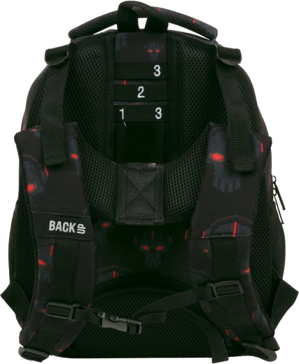 A backpack that “grows with the child”