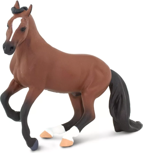 Realistic detailing and dynamic pose