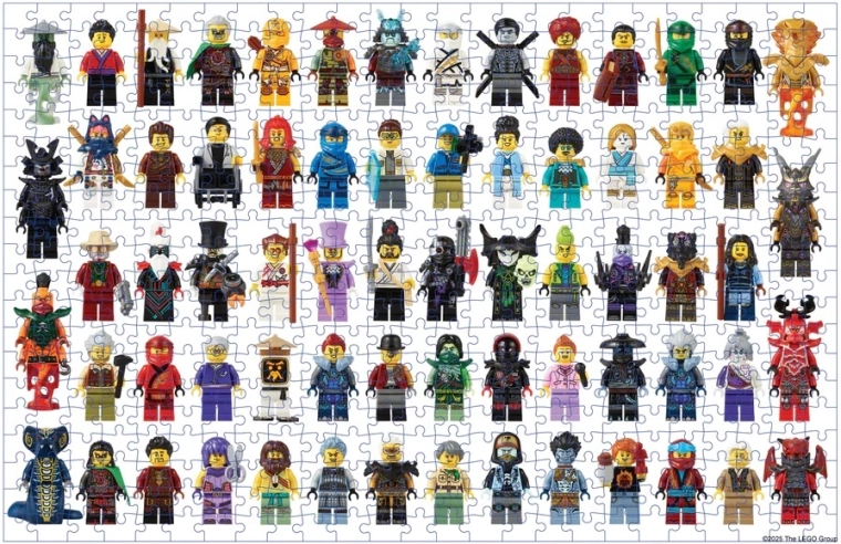 Više od 60 minifigurica iz 15 godina NINJAGO-a