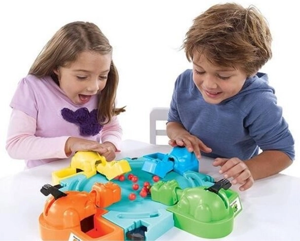 Action game for 2–4 players