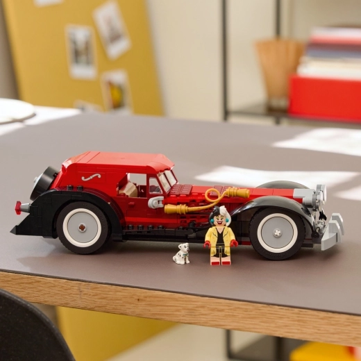 Movable features for more fun