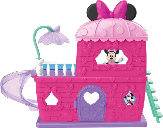 Dvoetažno igraće okruženje s balkonom