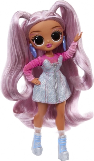 modna lutka s artikulacijom za sjajne poze