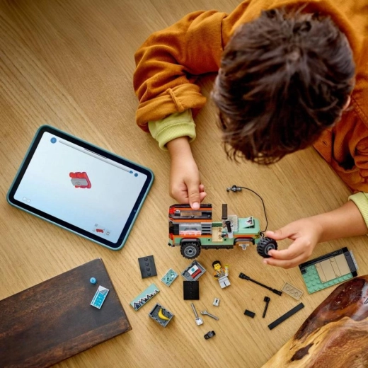 Interaktivna gradnja s aplikacijom LEGO Builder