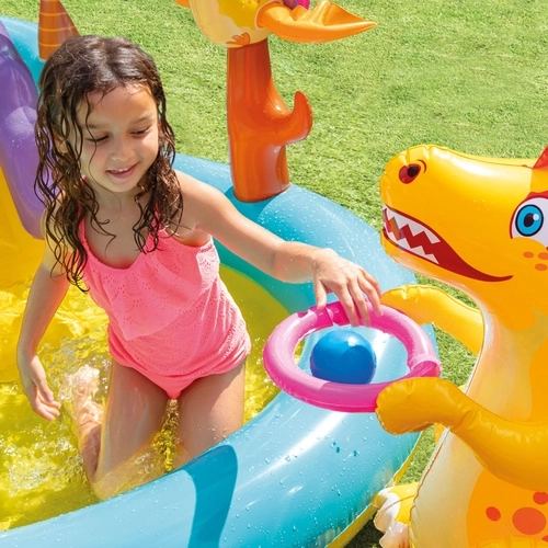 Igre s dinosaurima i loptice