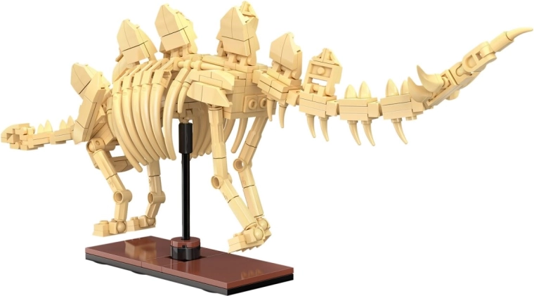 Movable parts for creative play