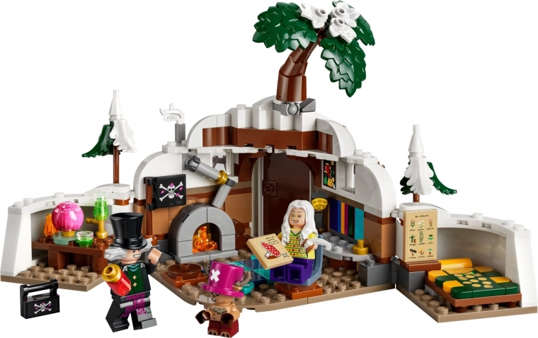 Three ONE PIECE minifigures