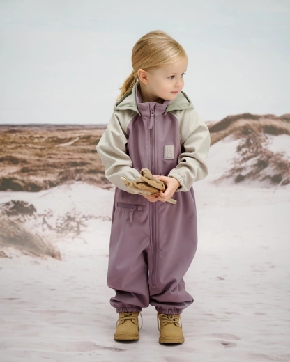 Quick dressing and comfortable wear