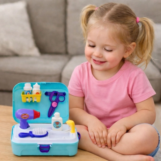 Bogat set od 16 dijelova za realistično igranje