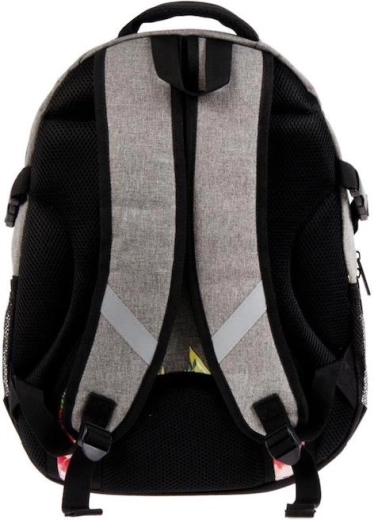 Comfortable carrying thanks to padding