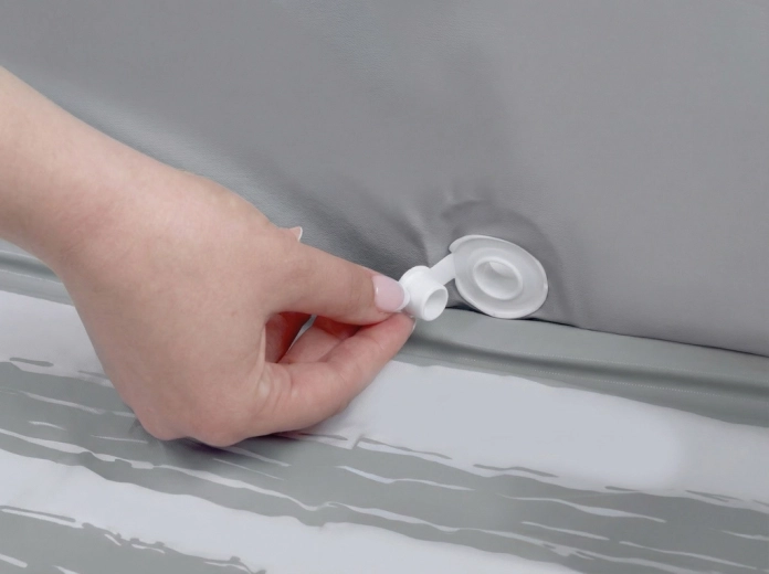 Quick draining and easy maintenance