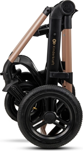 Easy folding and gear for every walk