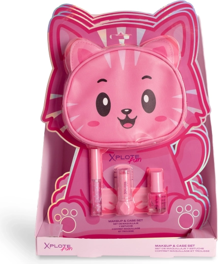 Cosmetic accessories in one set