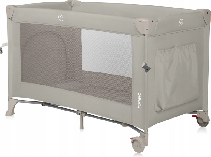 Bedside cot for the first months