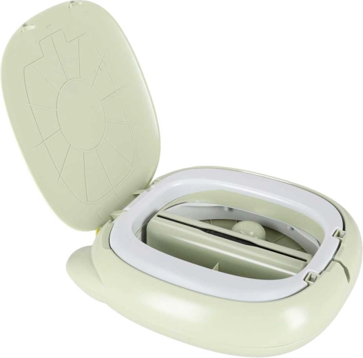 Practical lid and comfortable seat