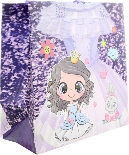 Compact size for smaller gifts