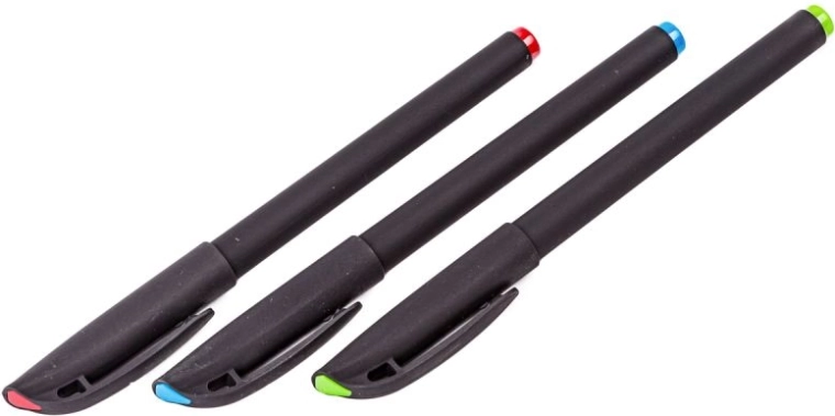 3 colored markers in the package