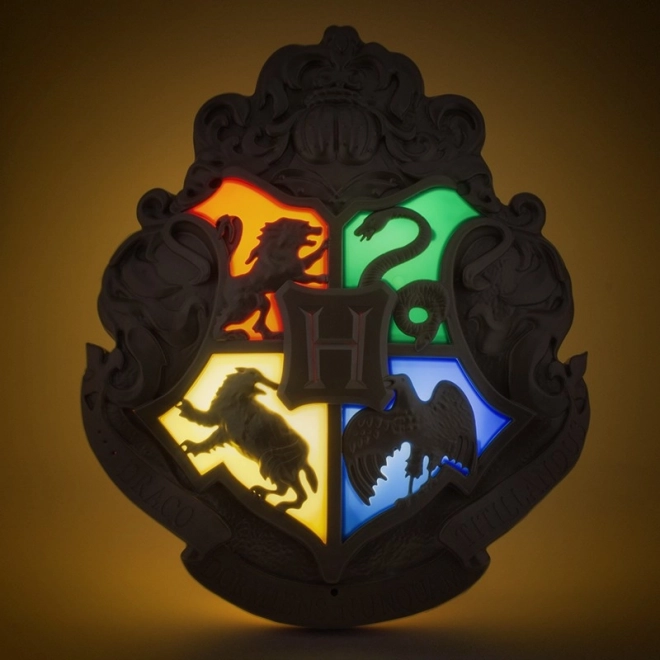 Svjetlo Hogwarts s čarobnim štapićem