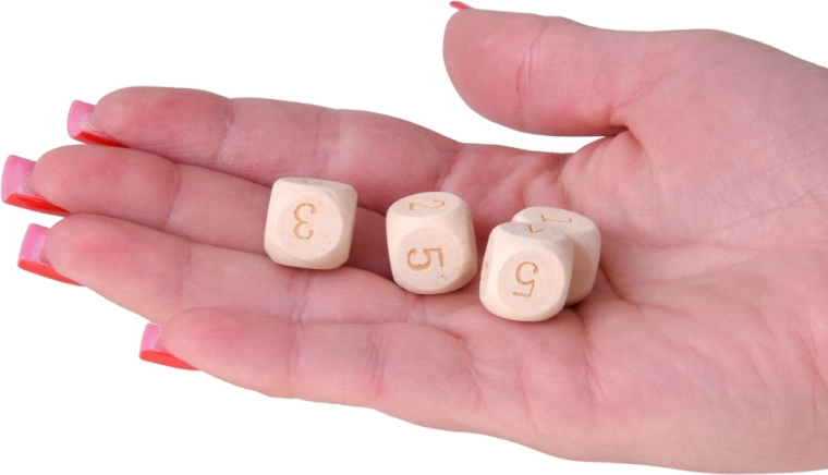 Numerirani blokovi i drvene kocke