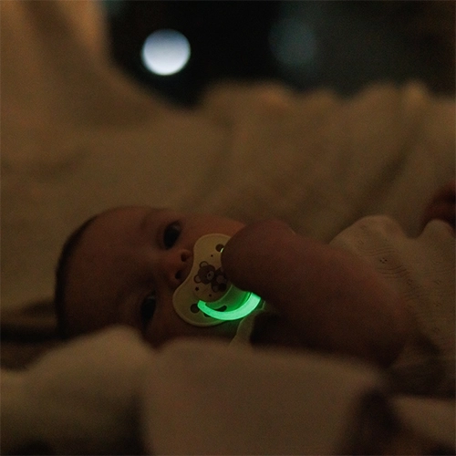 Noćni mir sa svjetlećom drškom