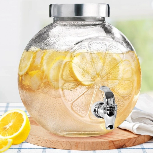 Velikih 5,4 l za udobno posluživanje