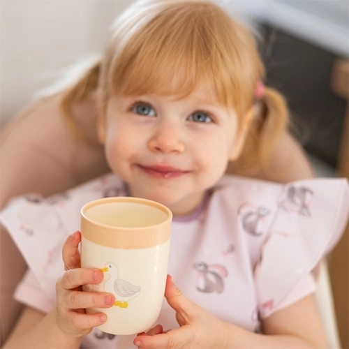 Otvorena čašica potiče zdrav razvoj