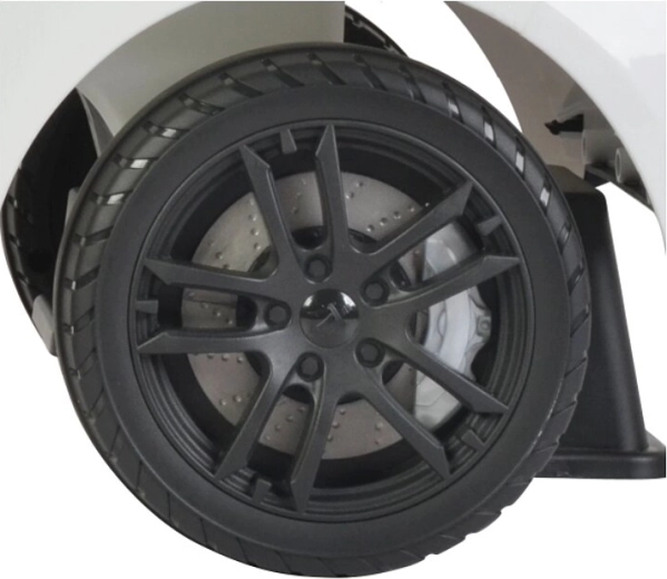 Wheel axle for JAMARA Maserati ride-on toy - 1 piece