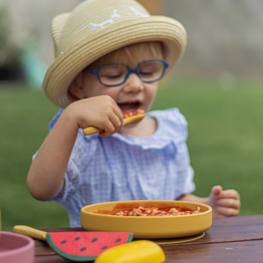 Stabilan tanjur zahvaljujući snažnoj vakuumskoj podlozi