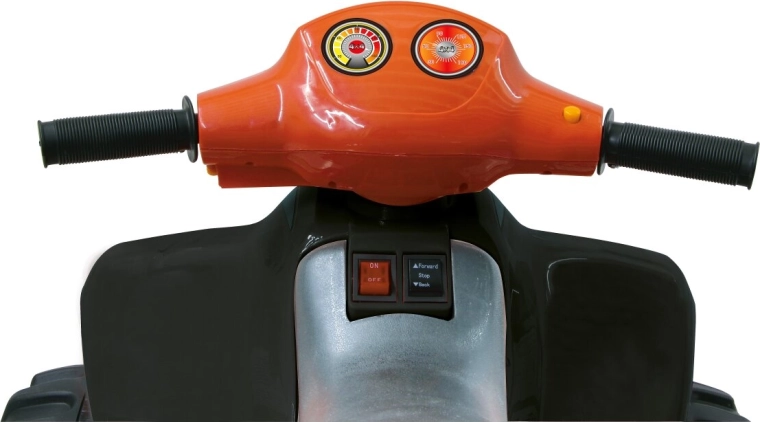 Simple controls: forward/reverse, stop, and accelerator pedal