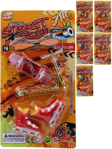 Finger skate set sa skateboardima, rolama i romobilom - 1 komad