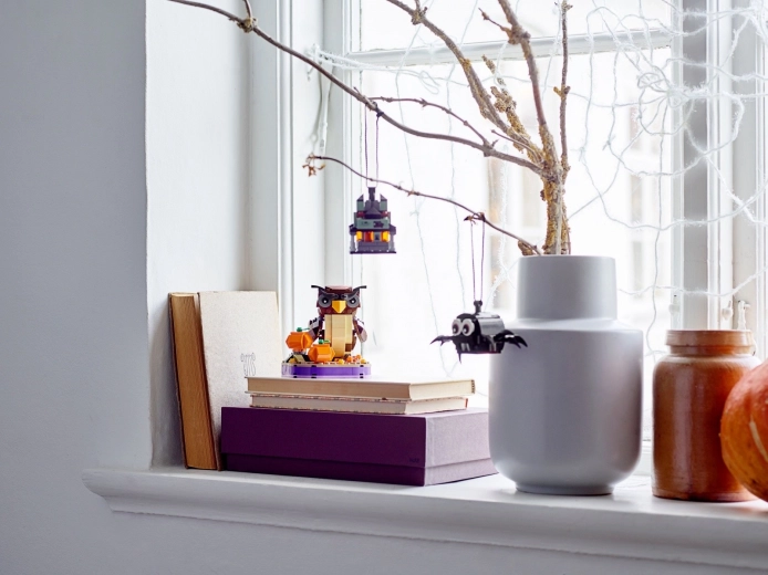 Kompaktna dekoracija za policu i prozorsku dasku