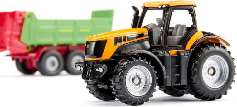 Realistični detalji traktora JCB