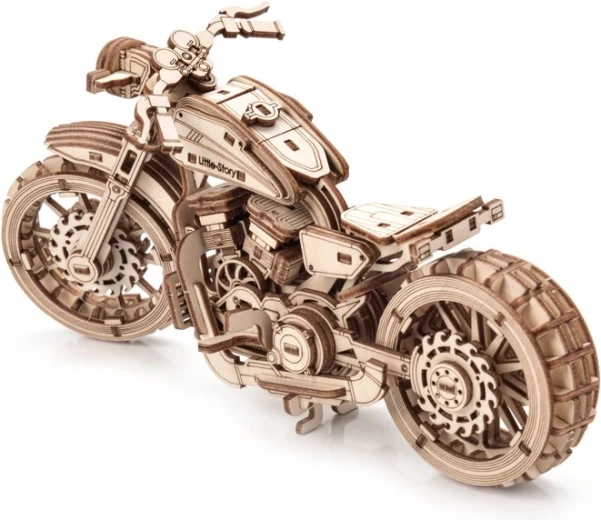 Detaljan drveni model motocikla