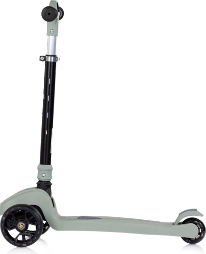 Stabilna konstrukcija s tri kotača za sigurne početke