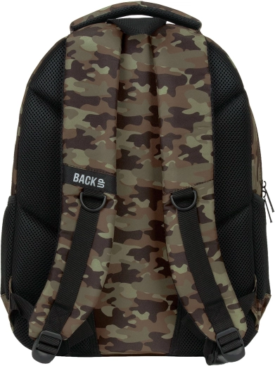 Comfortable reinforced back and anatomical straps