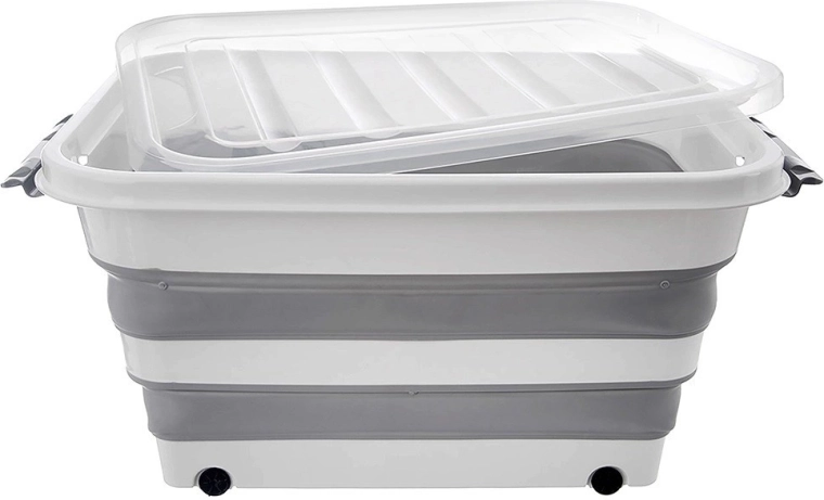 Prozirni poklopac i čvrste kopče