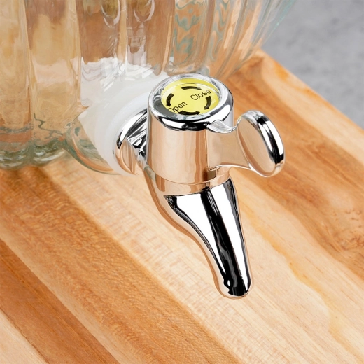 Ugodno točenje zahvaljujući metalnom pipcu