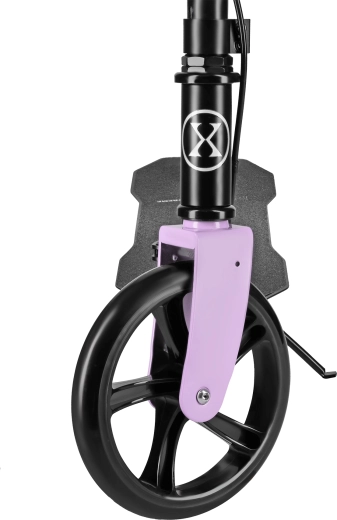 Glatka vožnja zahvaljujući kotačima od 200 mm i ABEC 7