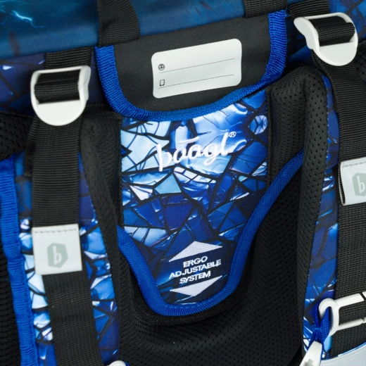 Ergonomic back system that grows with your child
