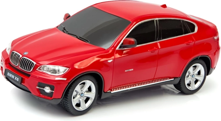 Potpuno licencirani BMW s realističnim detaljima
