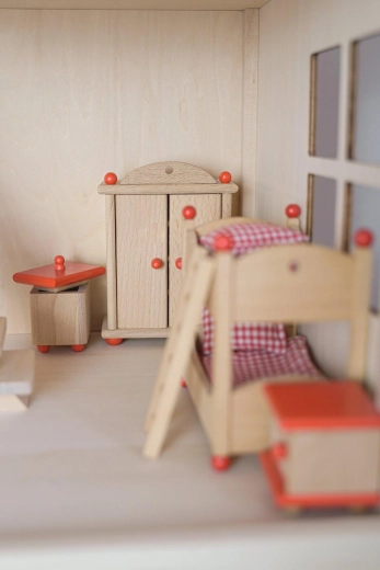 Cosy farmhouse style for a children’s room