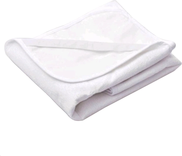 Frotirna nepromočiva podloga New Baby 40 × 90 bijela