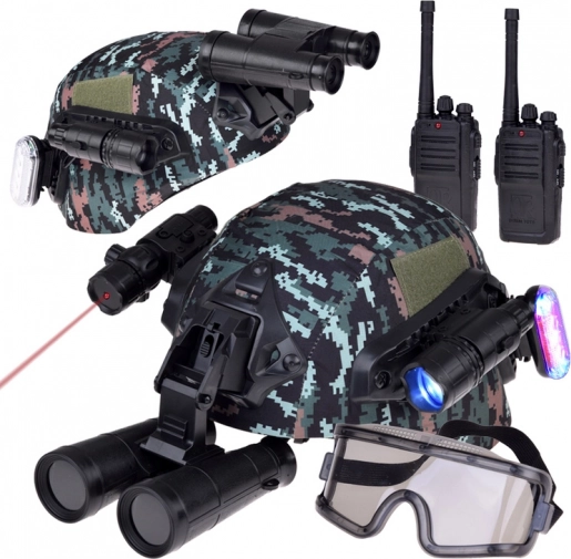 Set vojne opreme s kacigom, dalekozorom i walkie-talkie uređajem
