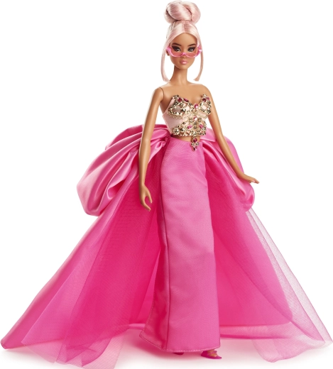 Ružičasta haljina s dugim trenom