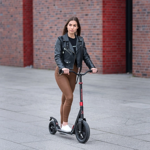 Udobna vožnja zahvaljujući velikim napuhujućim kotačima