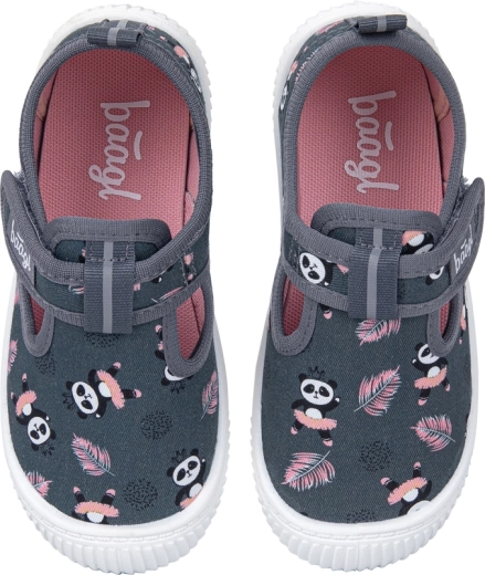 Easy to put on thanks to hook-and-loop fastening