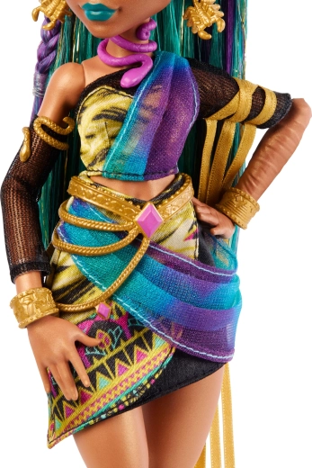 Kraljevski egipatski izgled i izražajni detalji